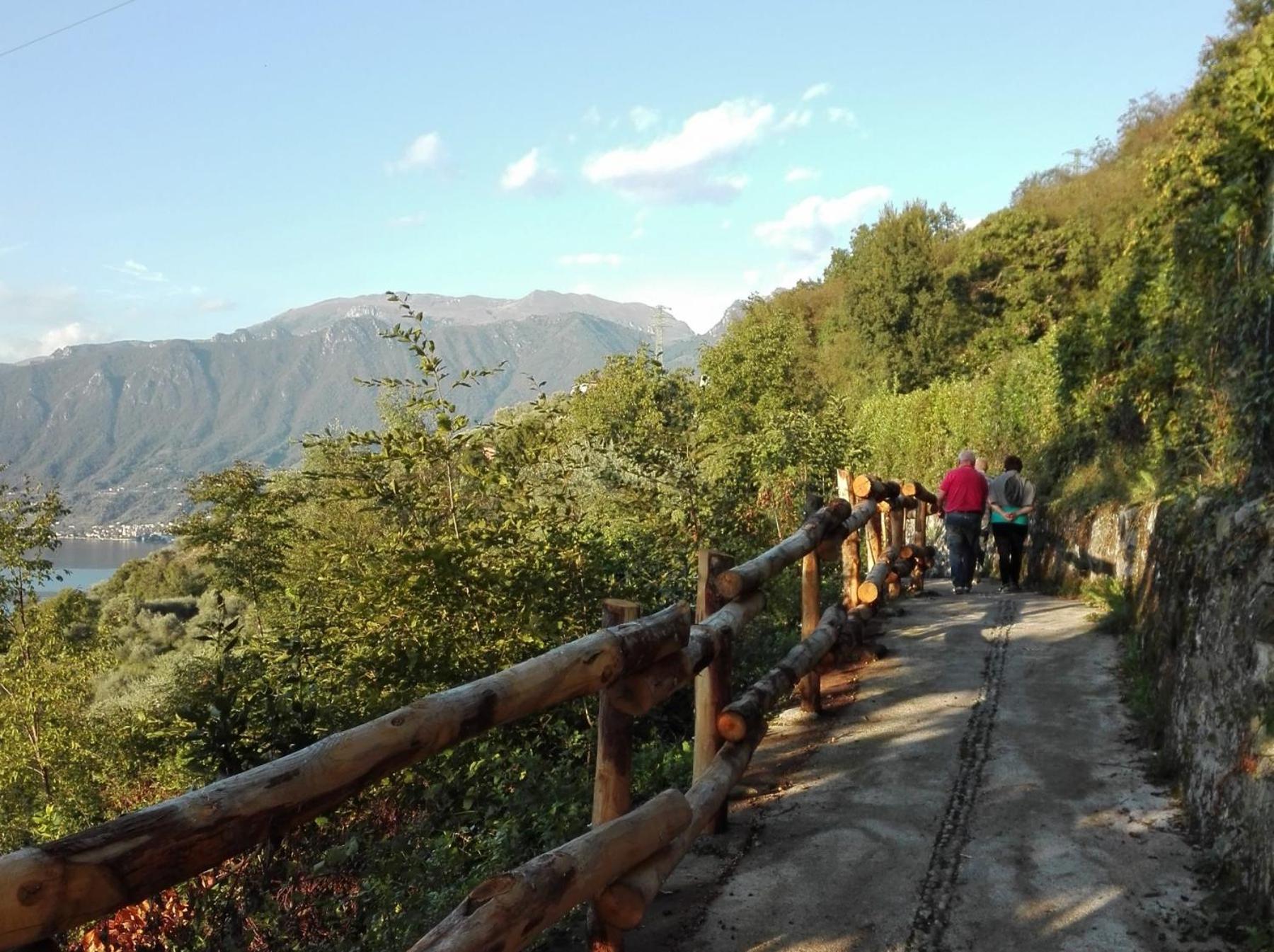 Agriturismo Cascina Lert Marone Ngoại thất bức ảnh