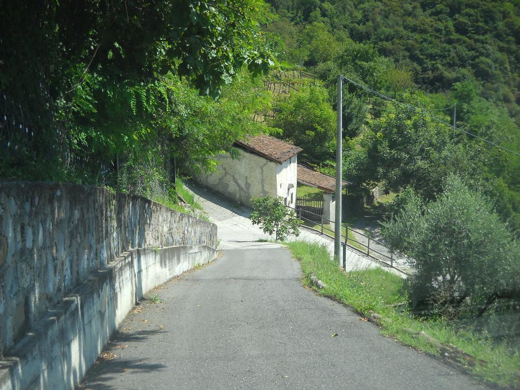 Agriturismo Cascina Lert Marone Ngoại thất bức ảnh