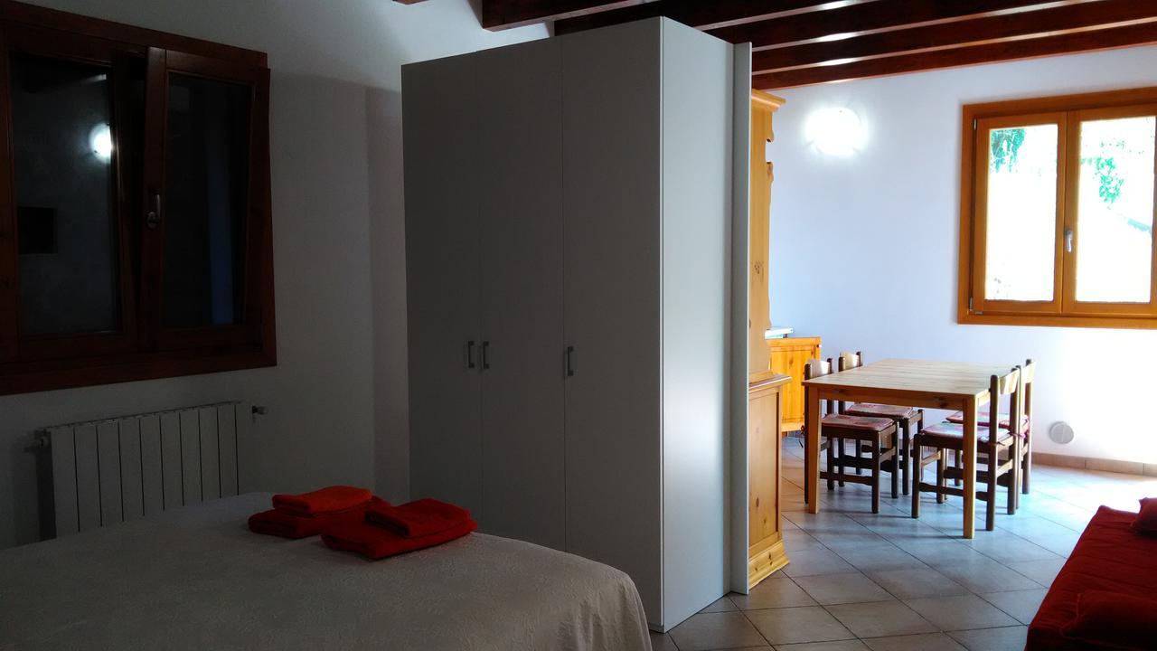Agriturismo Cascina Lert Marone Ngoại thất bức ảnh